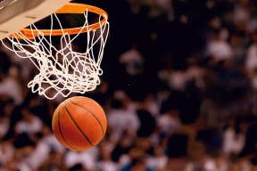 竞彩足球-德甲争四巅峰战，莱比锡红牛主场硬撼勒沃库森，强势主场迎战客场领跑者