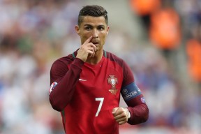 体彩大乐透-斯基拉独家披露，科莫与巴萨达成昆卡转会协议，球员拒续约无碍交易推进