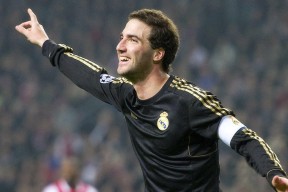 体育彩票|波兰国脚斯利什加盟布隆德比，签约三年半，俱乐部官方确认新援助力欧战征程