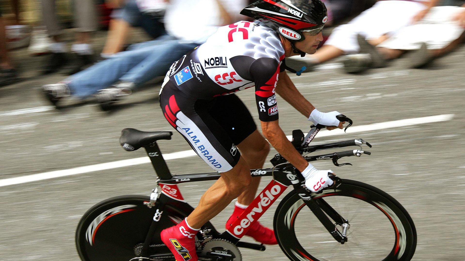 布莱克本前锋盖耶完成转会上海申花,费用超百万欧元创夏季窗口亮点